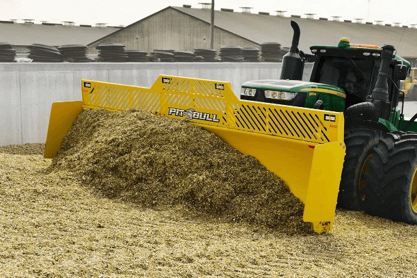 Pitbull Blades Photo