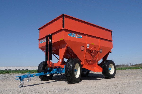 7-Series Gravity Grain Wagons Photo
