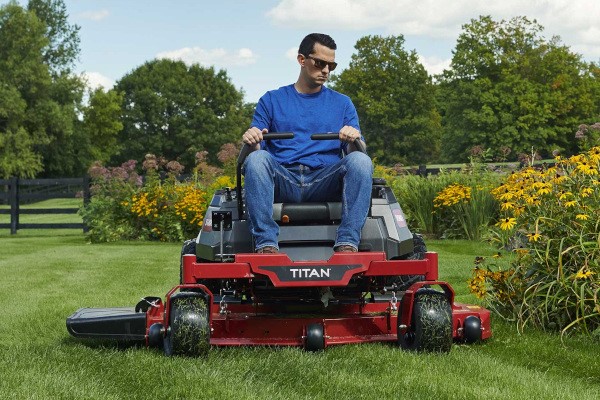 Zero Turn Mowers Photo
