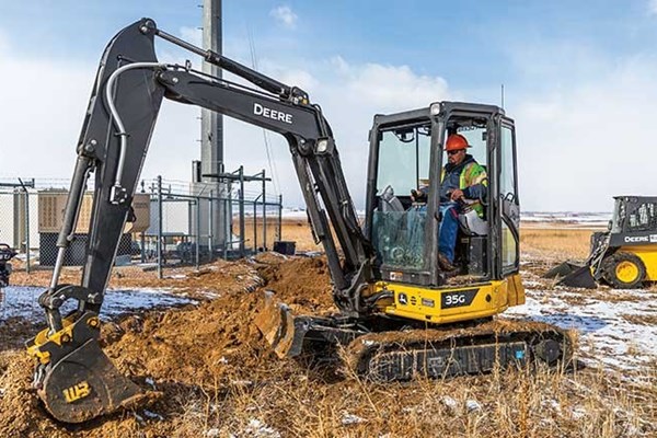 Compact Excavators Photo