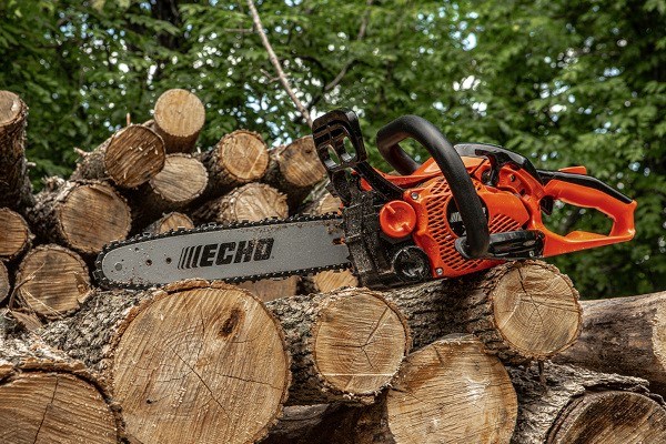 ChainSaws Photo