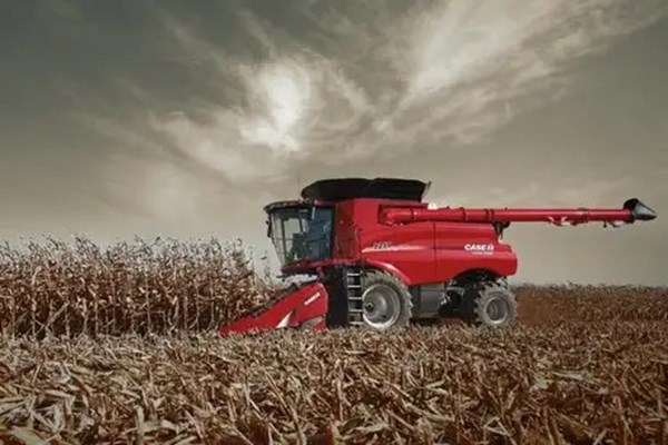 4400 Series Corn Heads Photo