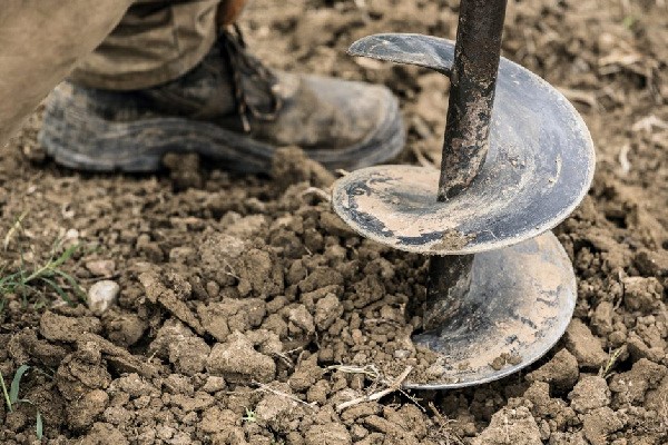 Earth Auger Accessories Photo