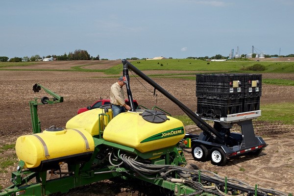 SeedVeyor Bulk Box Seed Tenders Photo