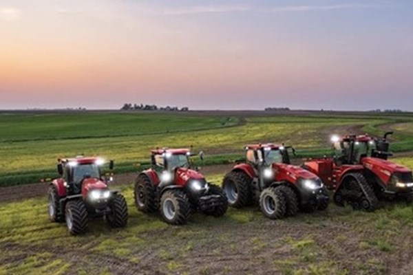 Tractors Photo