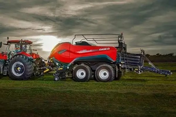 Large Square Balers Photo