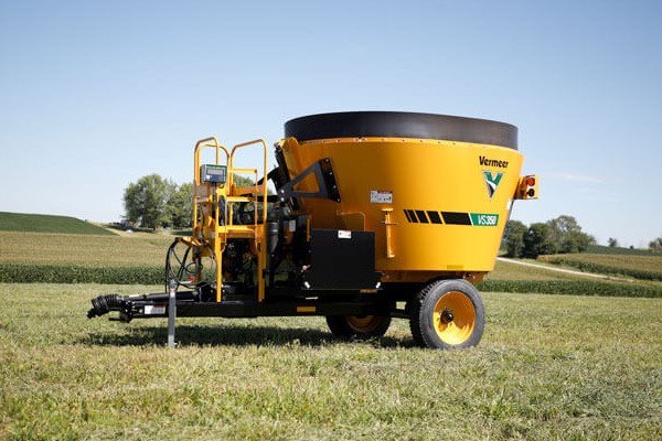 Vertical Mixers Photo