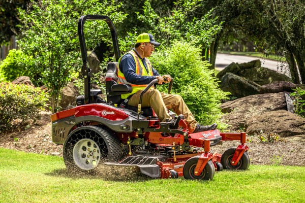 Zero-Turn Mowers Photo