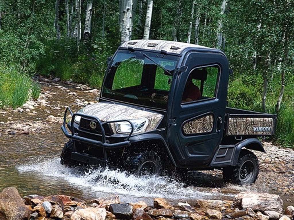 Full-Size Diesel Utility Vehicles Photo