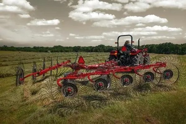 Wheel Rakes Photo
