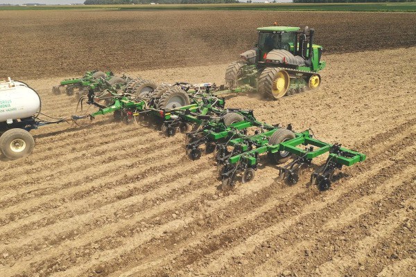 Renegade NH3 Applicator Photo