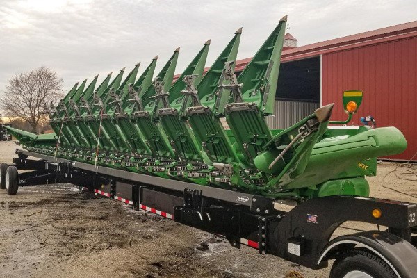 Head Cart Trailer Photo