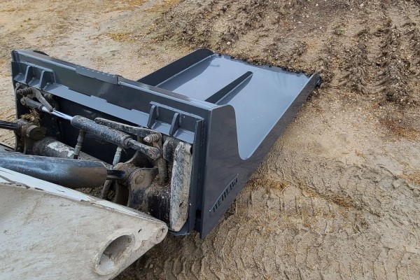 Material Long Bucket Photo
