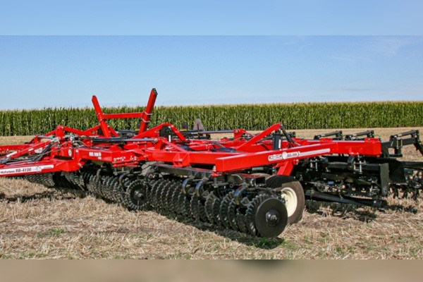 Cobra - Universal Tillage Photo