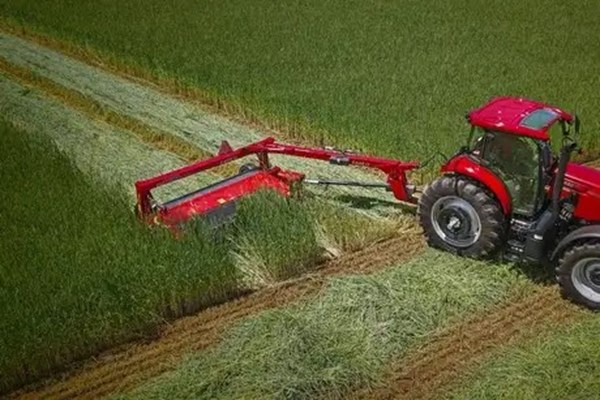 Pull-Type Disc Mowers Photo