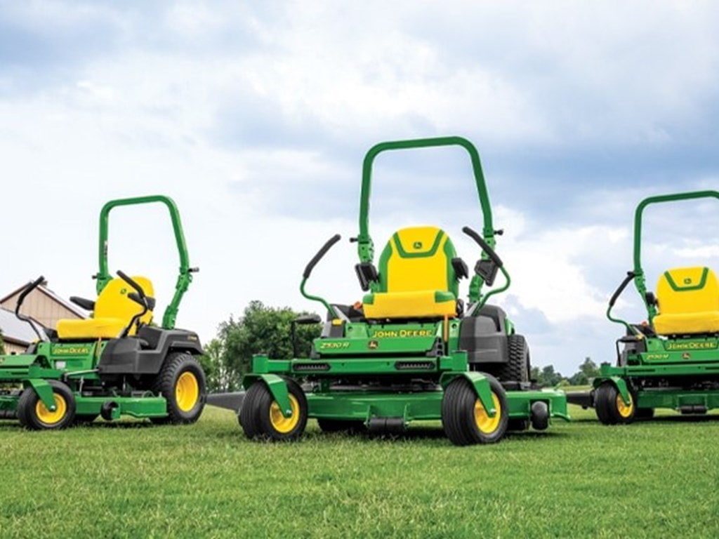 Zero-Turn Mowers Photo