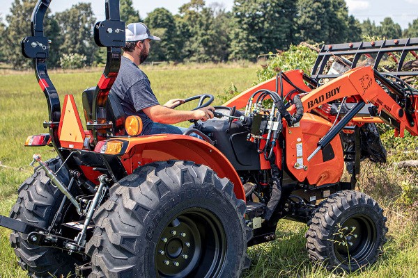 Front Grapple Attachments Photo