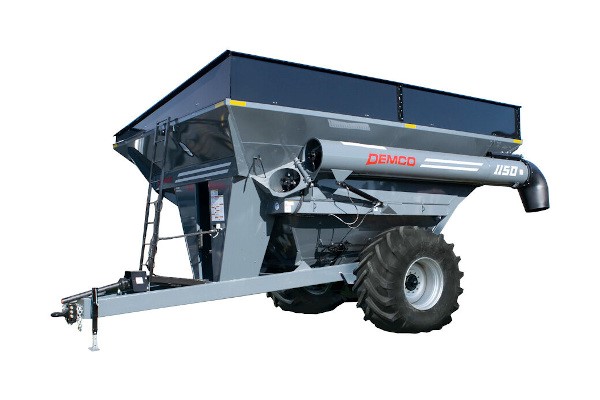 Single Auger Grain Carts Photo