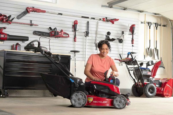 60V Electric Yard Tools Photo