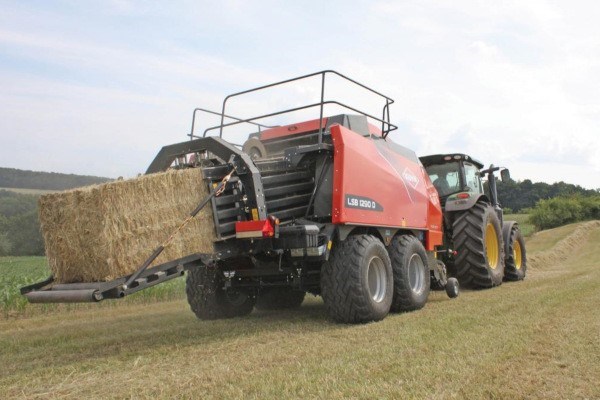 Large Square Balers Photo