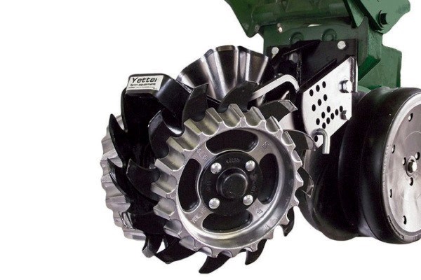 2960/2967-007 Floating Combo Row Cleaner Photo