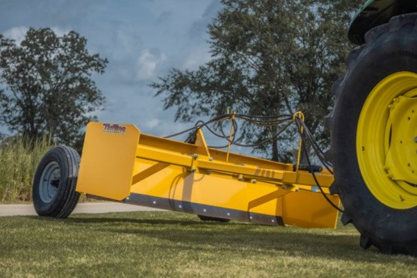 Lift & Pull Type Box Scrapers Photo