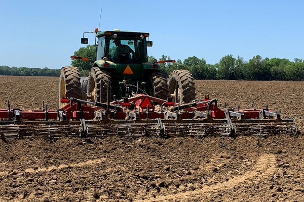 Seedbed Finishers Photo