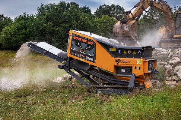 Slow-Speed Shredders Photo