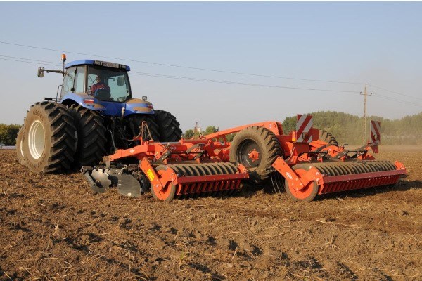 High-Speed Conventional Tillage Photo