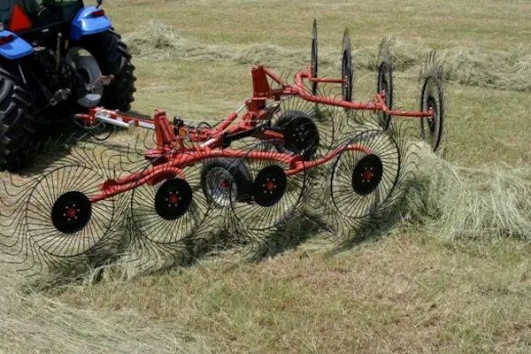 ER Series Rakes Photo