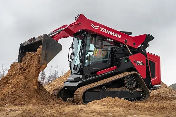 Compact Track Loaders Photo
