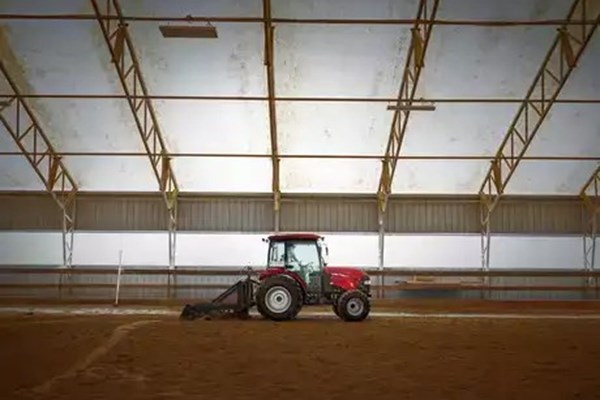 Farmall Compact C Series Photo