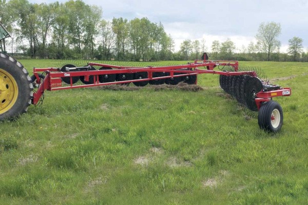 6100 Series Flex-Frame Rakes Photo