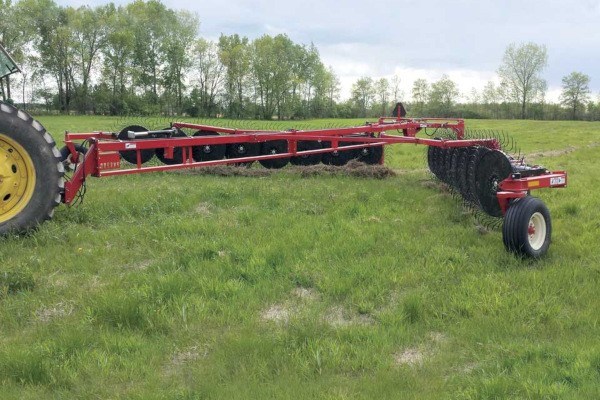 6100 Series Flex-Frame Rakes Photo