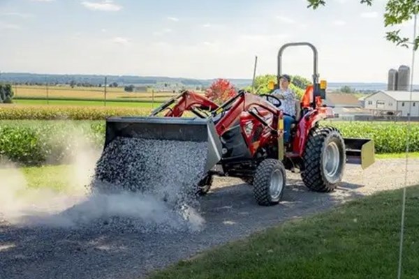 Farmall Compact A Series Photo