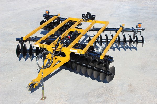 Disc Harrows Photo