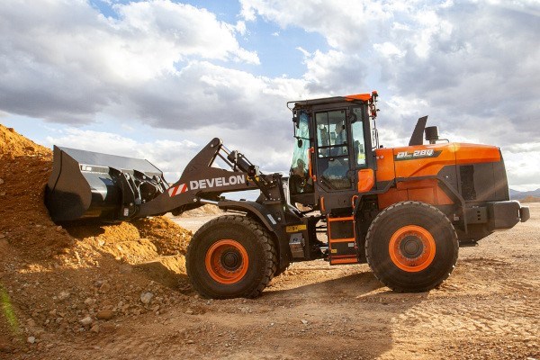 7 Series Wheel Loaders Photo 7 Series Wheel Loaders Photo