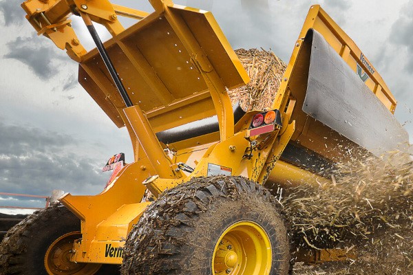 Bale Processors Photo