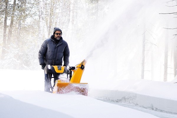 Snow Blowers Photo