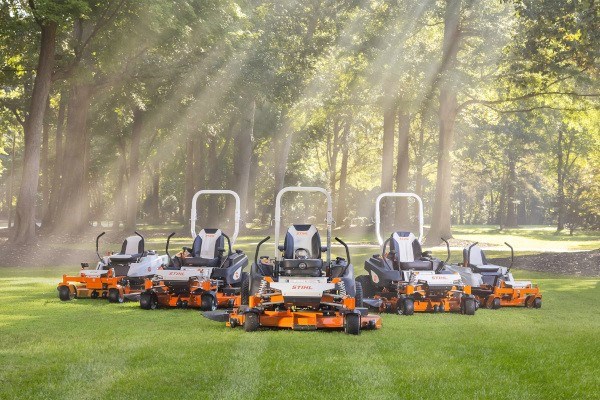 Zero-Turn Mowers Photo