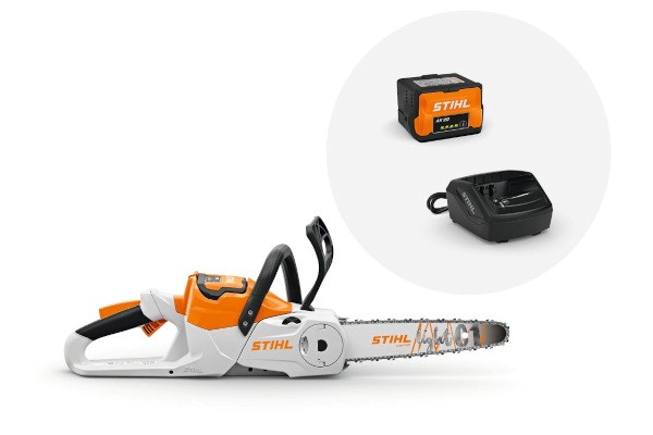 Battery Chainsaws Photo