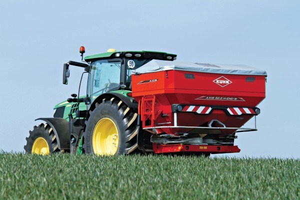 Fertilizer Spreaders Photo