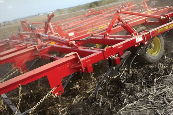 6333 Land Finishers Photo