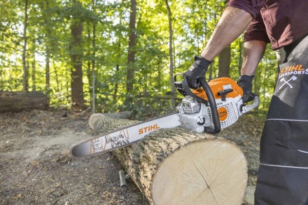 Chainsaw Accessories Photo