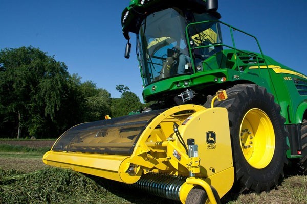 Self-Propelled Forage Harvester Heads and Pickups Photo