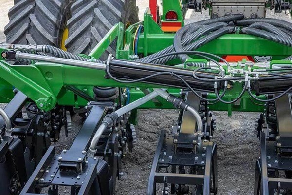 Strip-Till Bars Photo