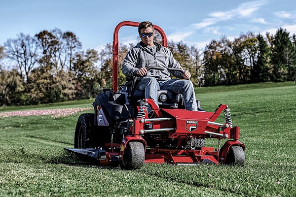 Zero-Turn Mowers Photo