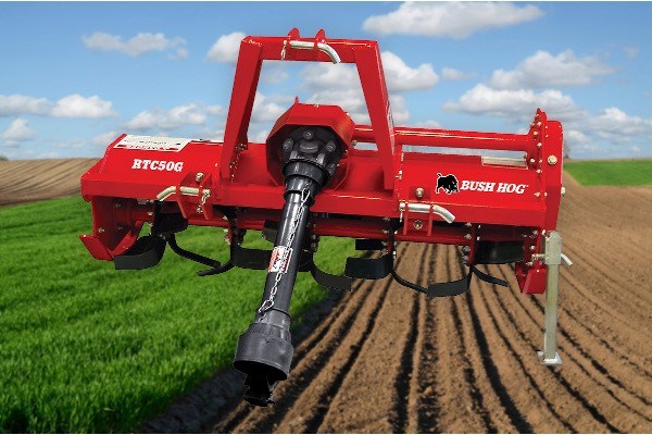 Compact Implements & Quick Hitches Photo Compact Implements & Quick Hitches Photo