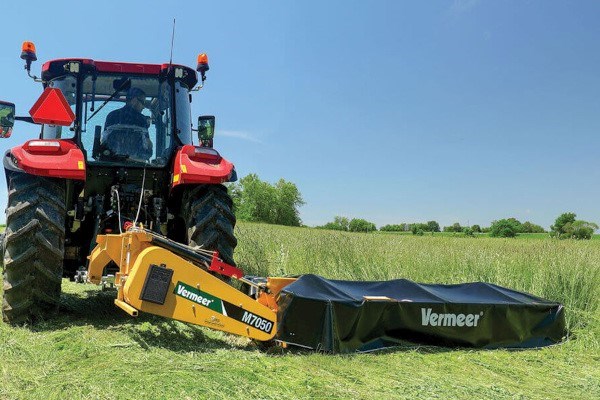 Disc Mowers Photo