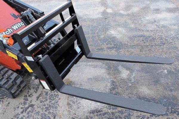 Mini Skid Attachments Photo